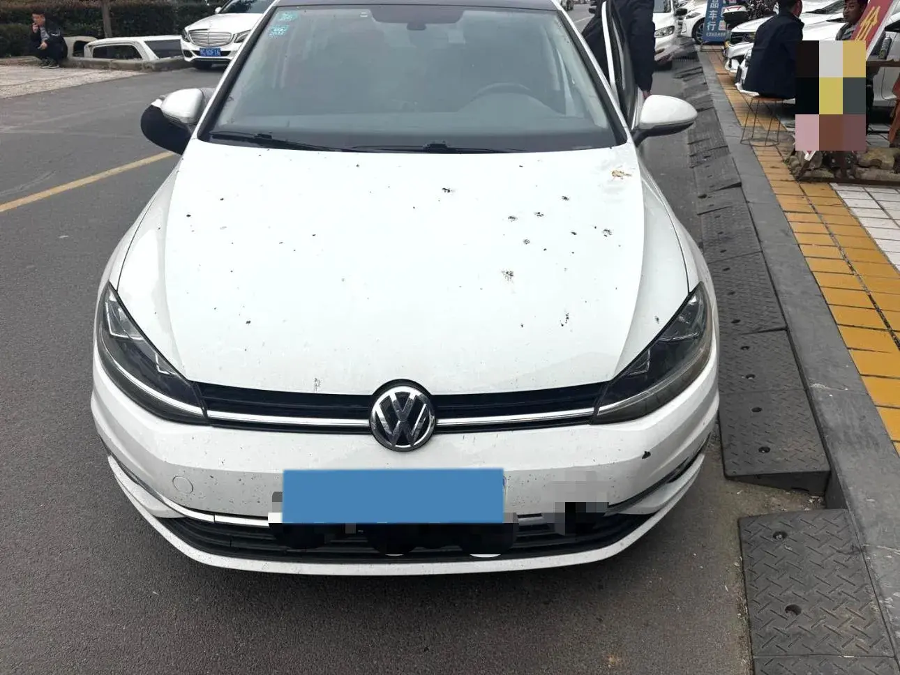 2020 VOLKSWAGEN GOLF thumbnail 2