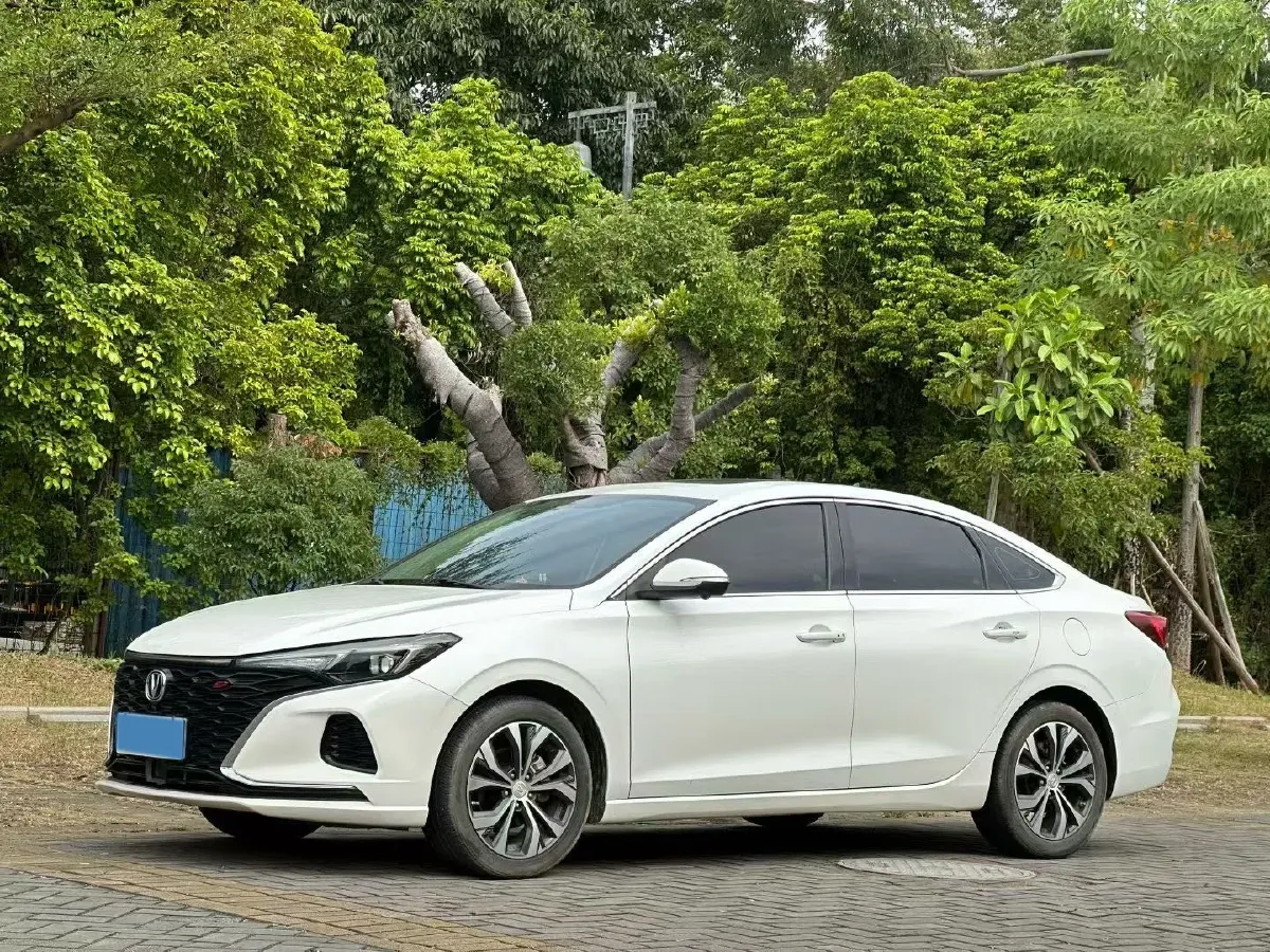 2021 ChangAn Eado 1.4T 160HP L4 7DCT,autocango,china used car exporter,china ev exporter,chinese used car exporter,chinese used ev exporter