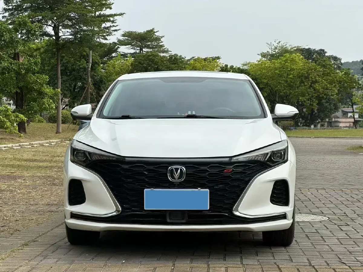 2021 ChangAn Eado 1.4T 160HP L4 7DCT,autocango,china used car exporter,china ev exporter,chinese used car exporter,chinese used ev exporter