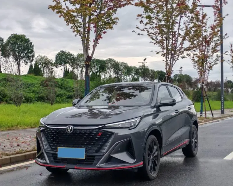 2024 ChangAn X5 PLUS 1.5T 188HP L4 7DCT,autocango,china used car exporter,china ev exporter,chinese used car exporter,chinese used ev exporter