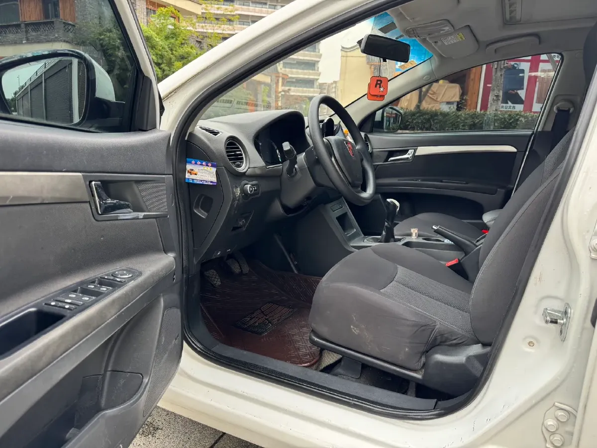 2015 Roewe 350 1.5L 109HP L4 5MT,autocango,china used car exporter,china ev exporter,chinese used car exporter,chinese used ev exporter