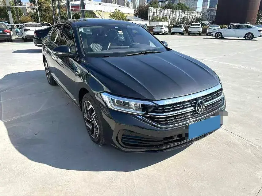 2023 VOLKSWAGEN SAGITAR thumbnail 2