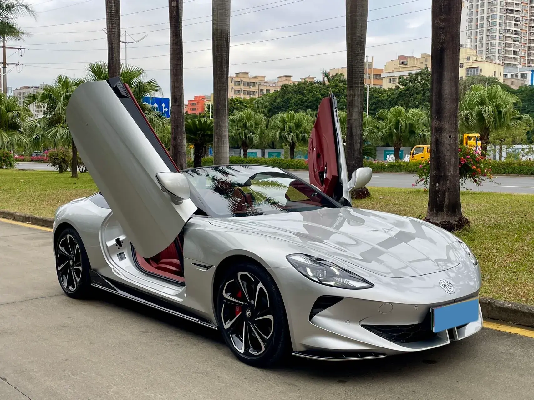 2023 MG ONE thumbnail 3