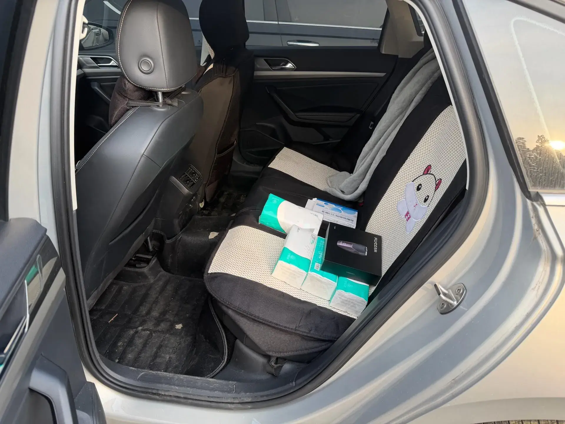 2021 VOLKSWAGEN LAVIDA thumbnail 4