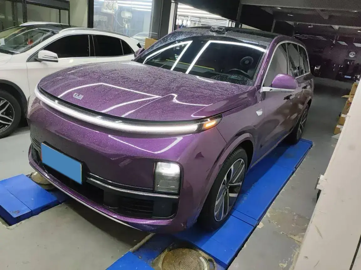 2022 Li L9 Range Extended 154HP REEV 42.6KWH 2022 Li L9 Range Extended 154HP REEV 42.6KWH