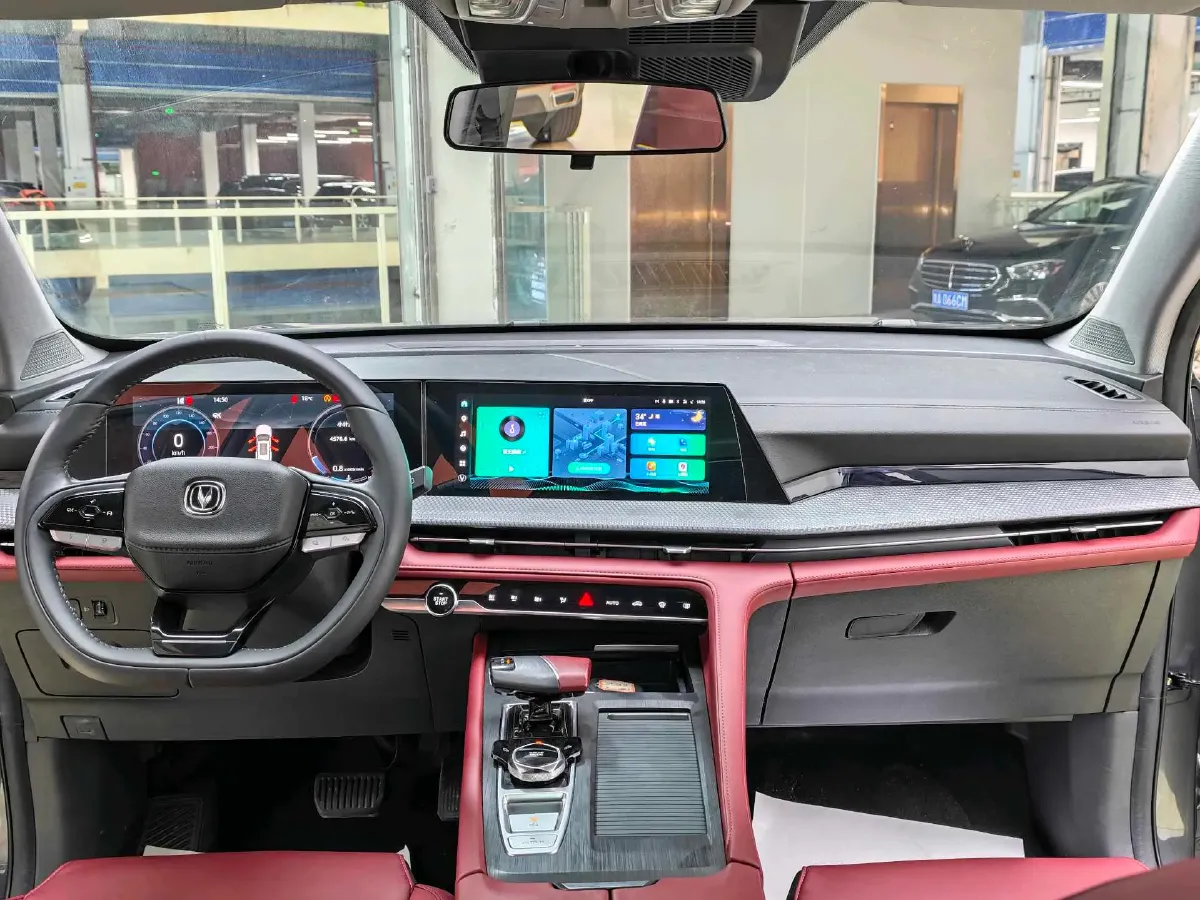 2022 ChangAn CS75 Plus 2.0T 233HP L4 8AT,autocango,china used car exporter,china ev exporter,chinese used car exporter,chinese used ev exporter