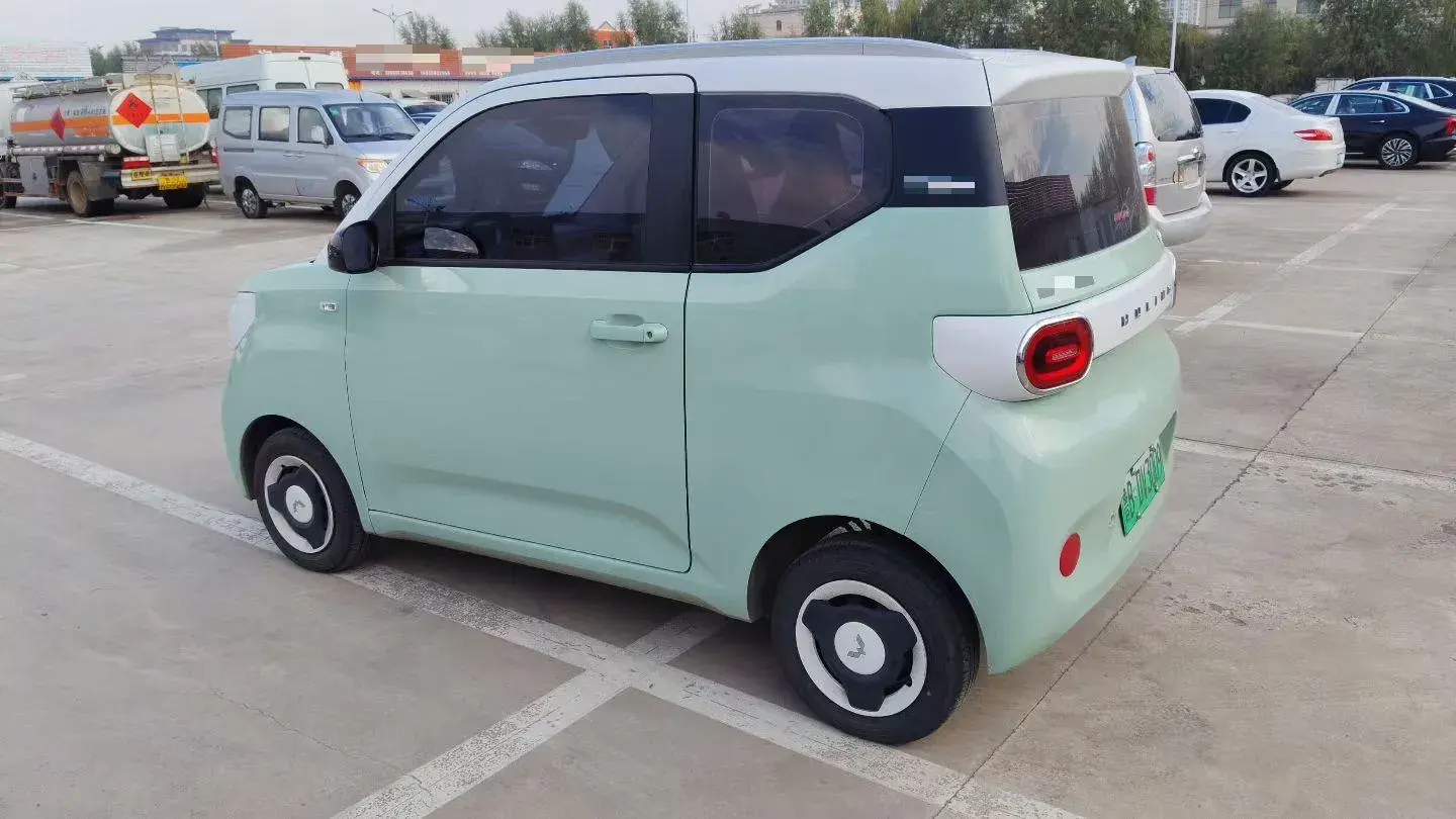 2024 WULING HONGGUANG thumbnail 3