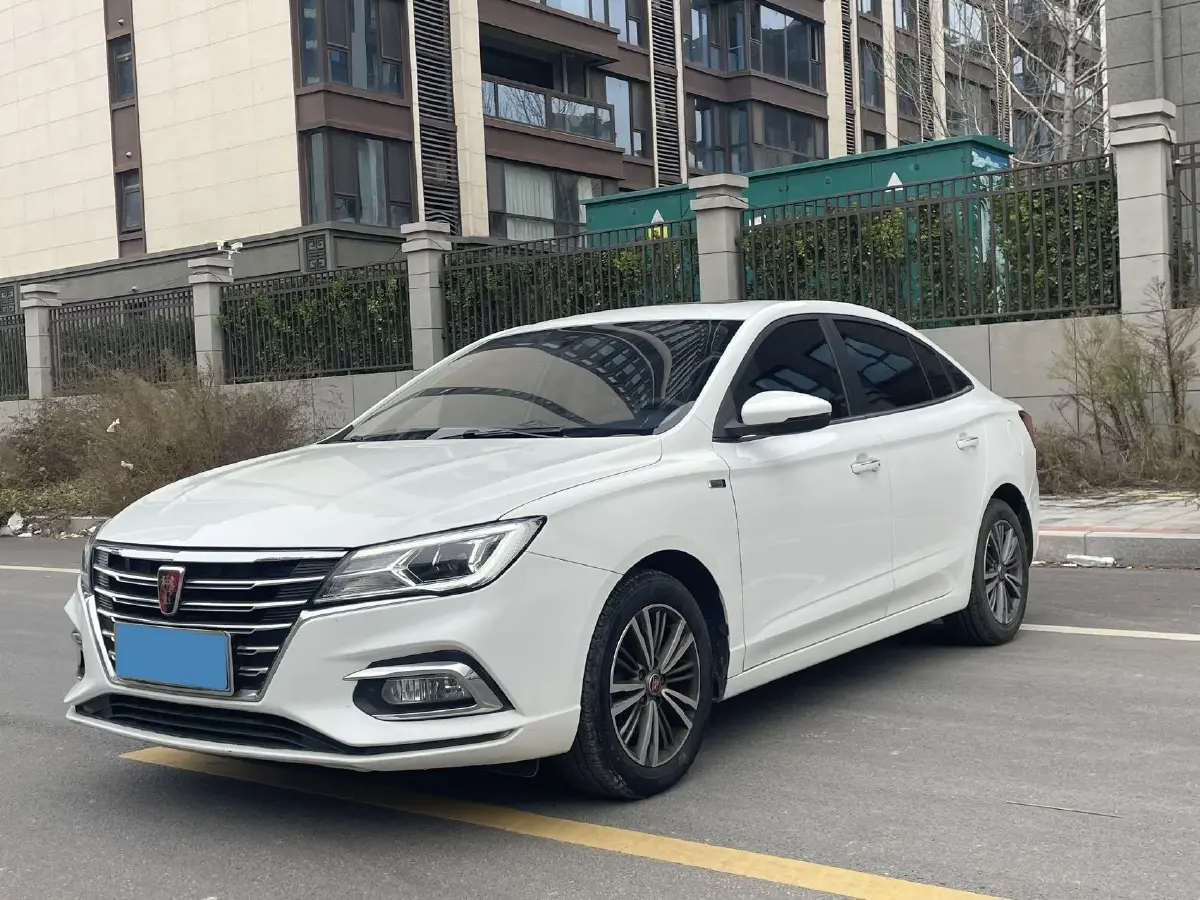 2019 Roewe i5 1.5L 120HP L4 5MT
