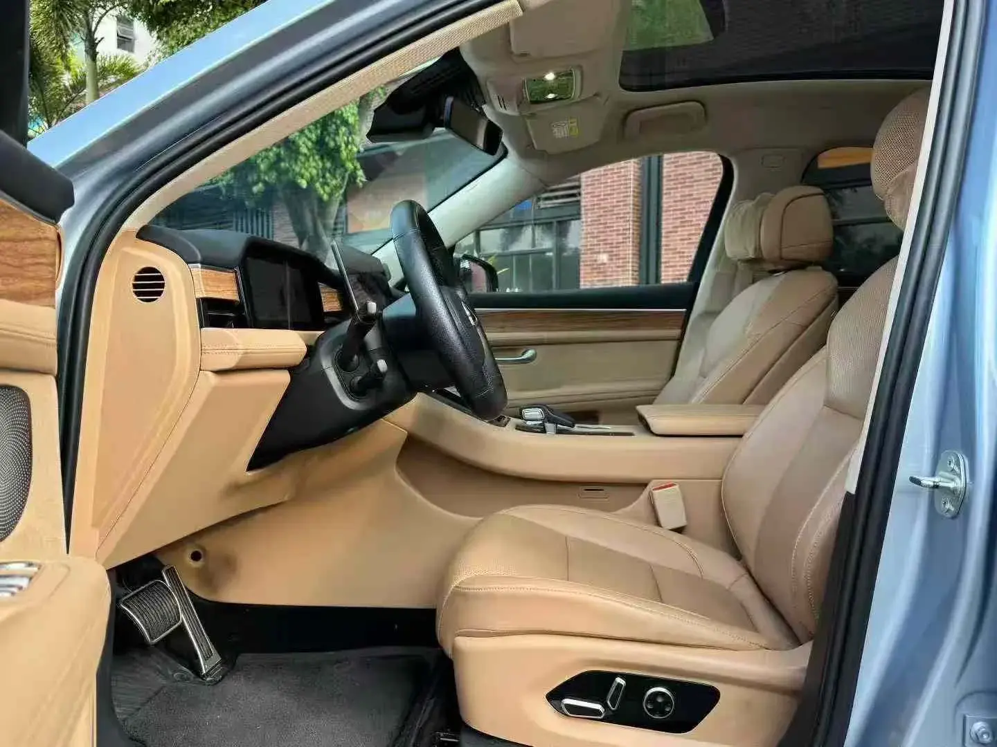 2022 AITO AITO thumbnail 4