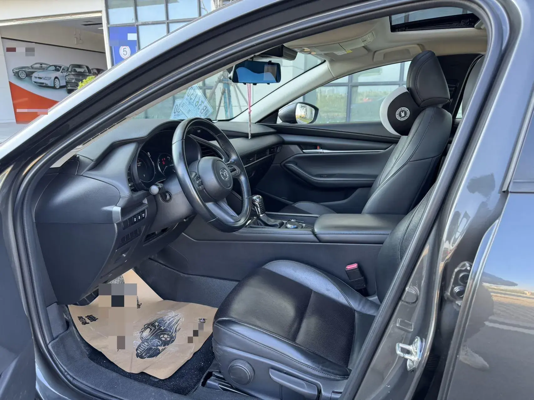 2020 MAZDA 3 thumbnail 4