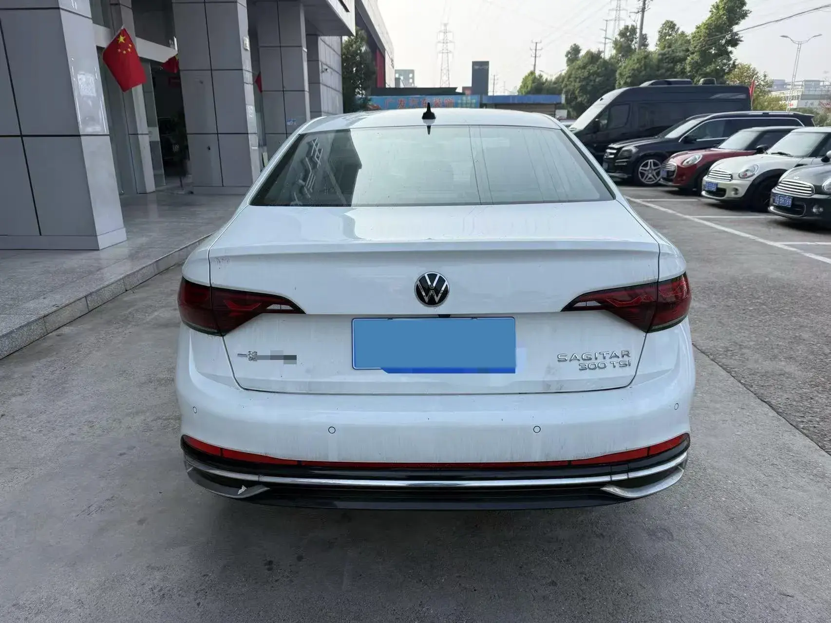 2023 VOLKSWAGEN SAGITAR thumbnail 3