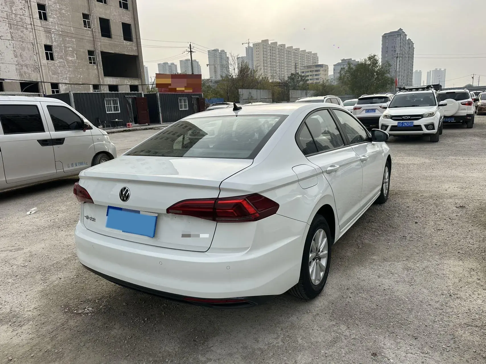 2021 VOLKSWAGEN BORA thumbnail 4