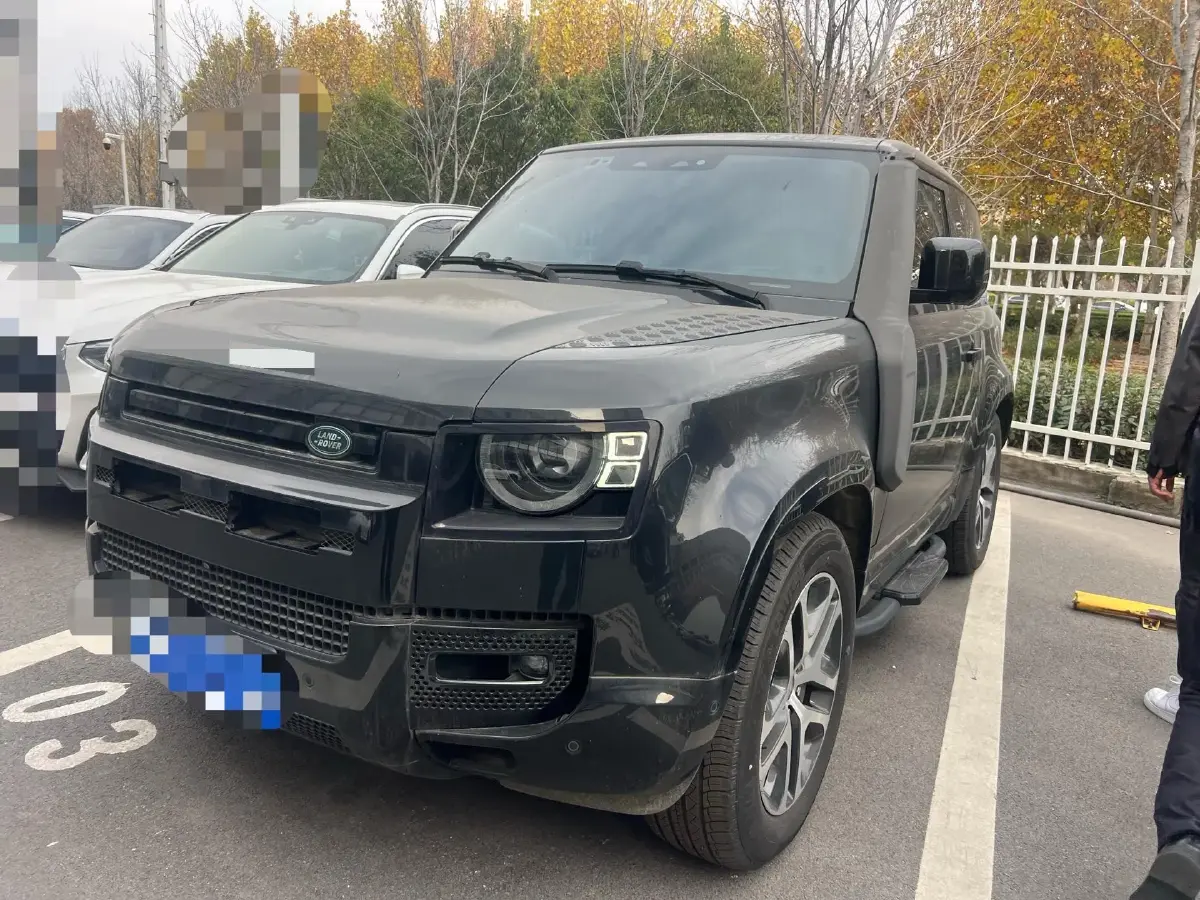 2023 Land Rover Defender 3.0T 400HP L6 8AT