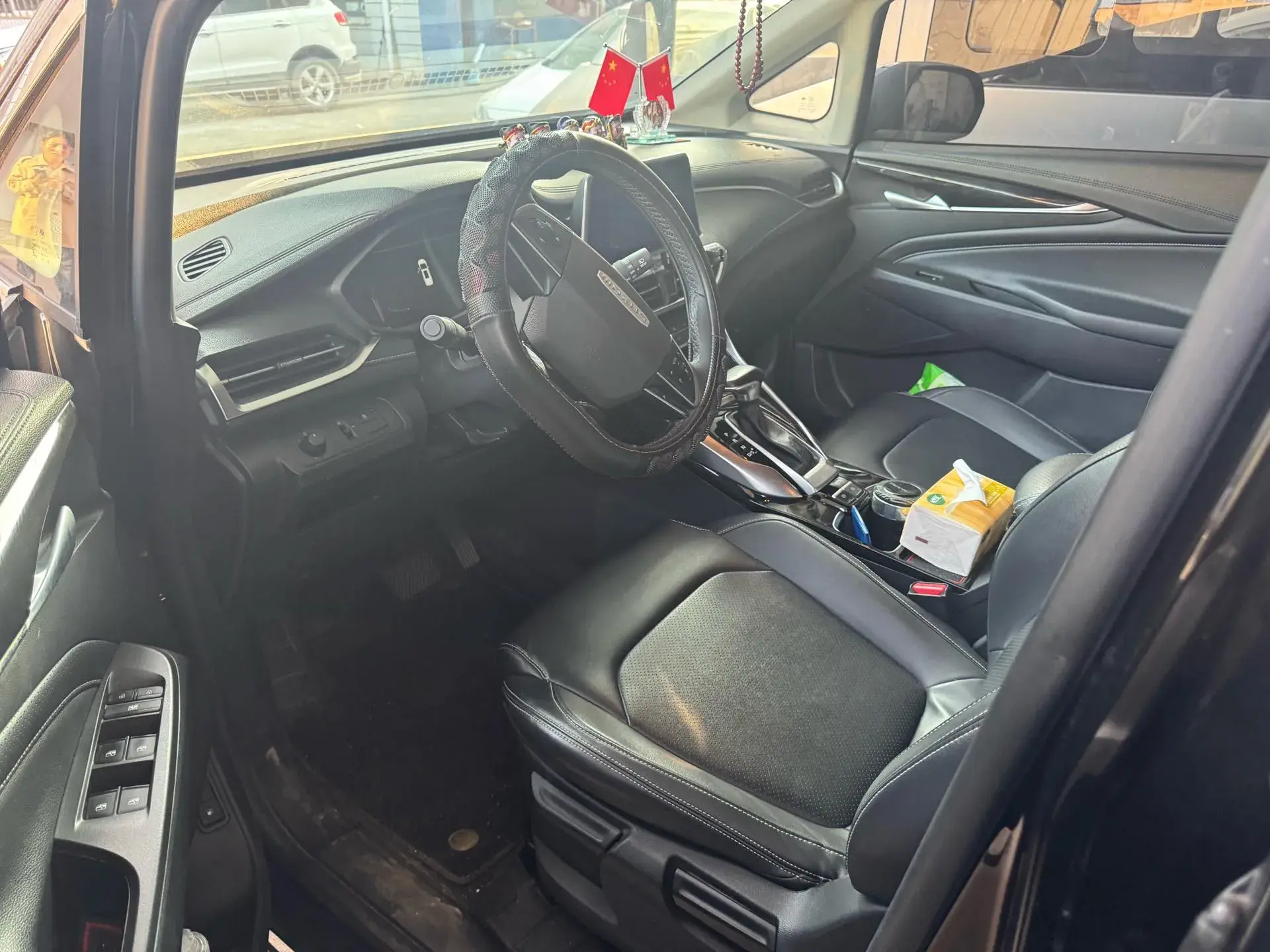 2021 MAXUS G50 thumbnail 2