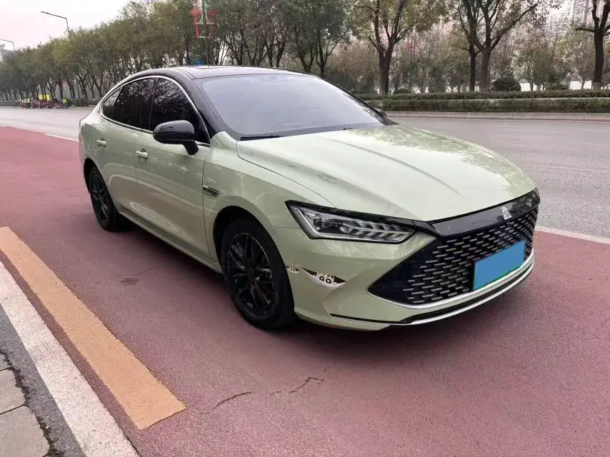 2023 BYD QIN thumbnail 4