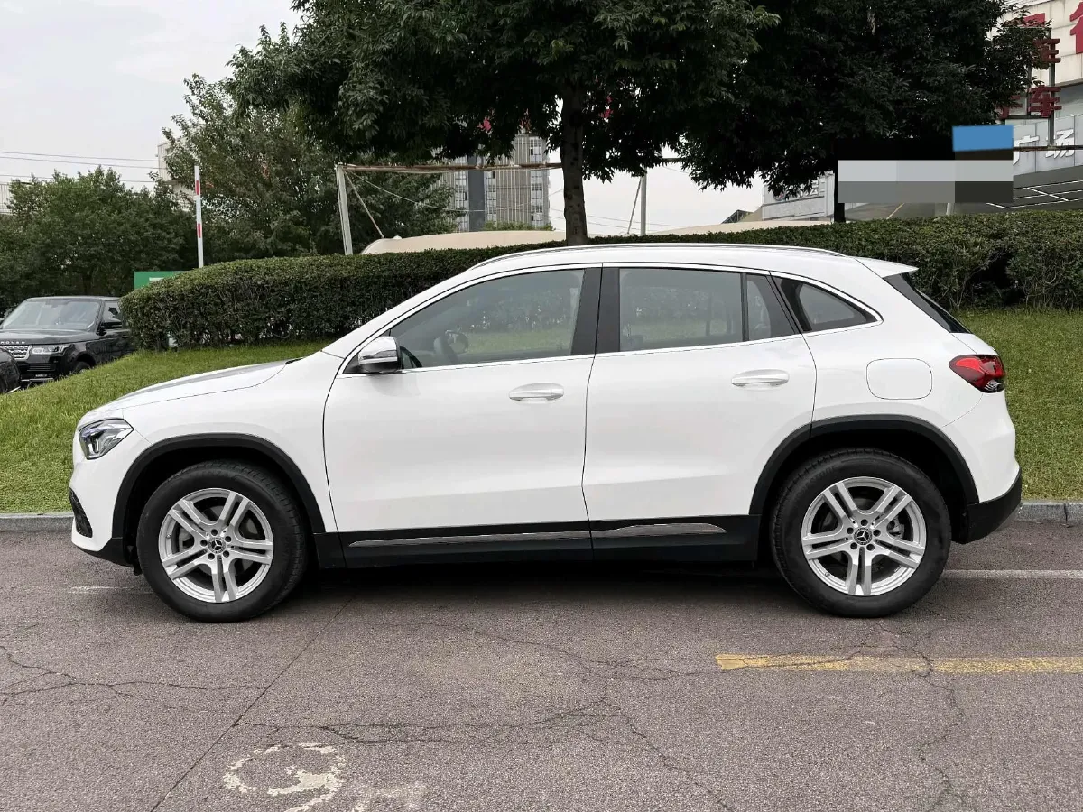 2022 Mercedes-Benz GLA Class 1.3T 163HP L4 7DCT,autocango,china used car exporter,china ev exporter,chinese used car exporter,chinese used ev exporter