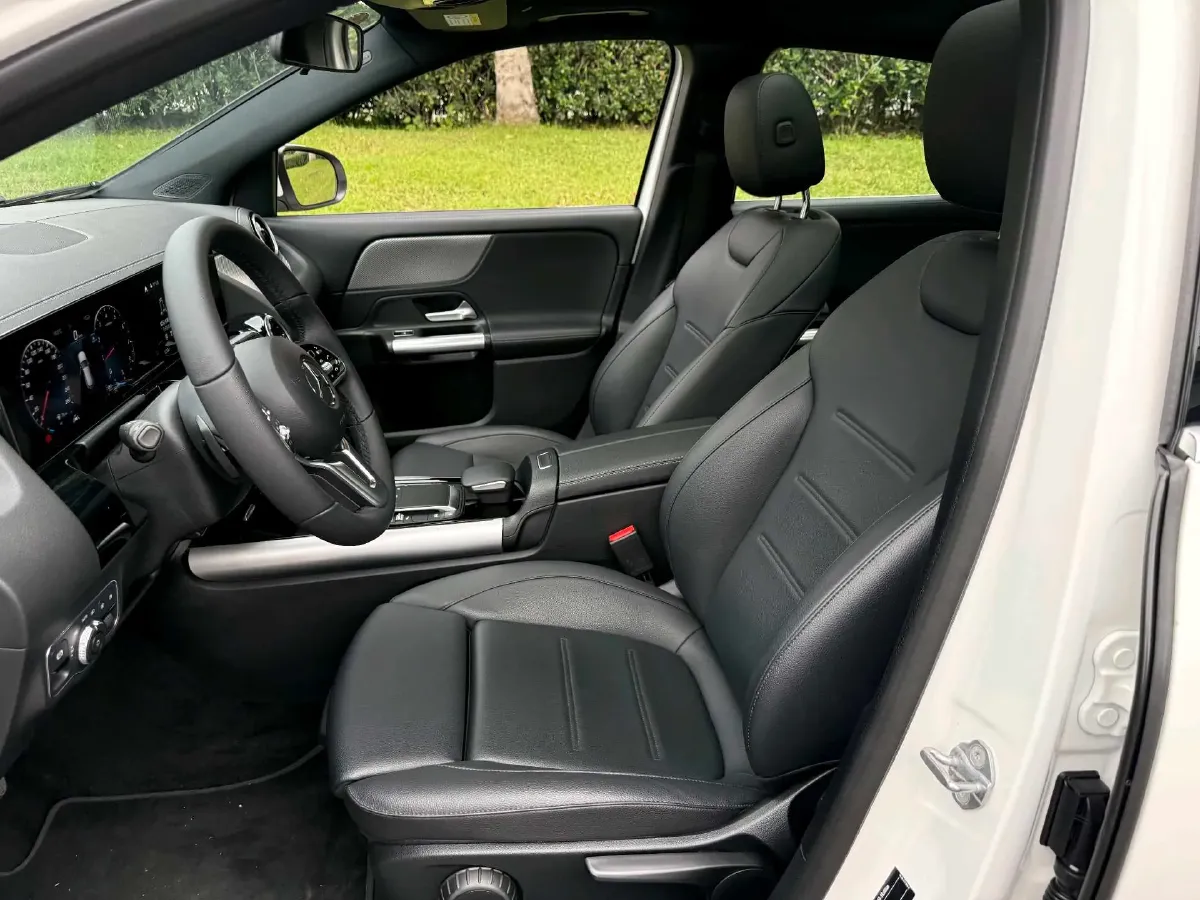 2022 Mercedes-Benz GLA Class 1.3T 163HP L4 7DCT,autocango,china used car exporter,china ev exporter,chinese used car exporter,chinese used ev exporter