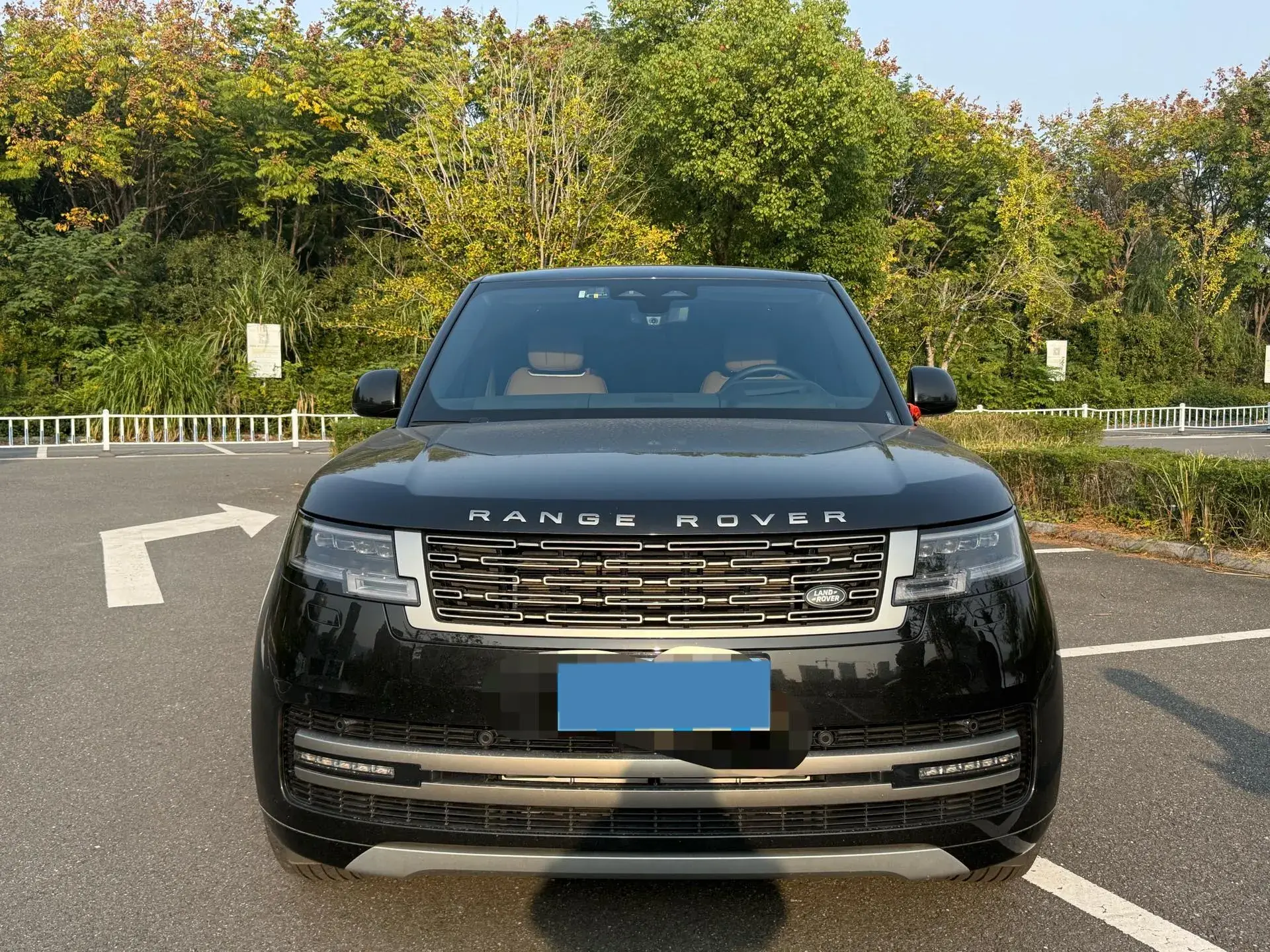 2024 LAND ROVER thumbnail 2