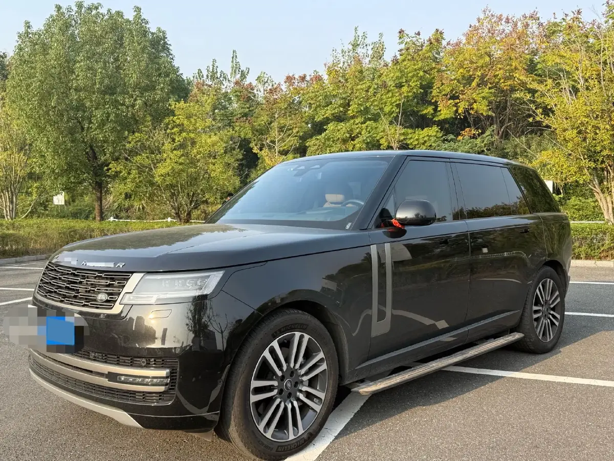 2024 Land Rover Range Rover 3.0T 400HP L6 8AT