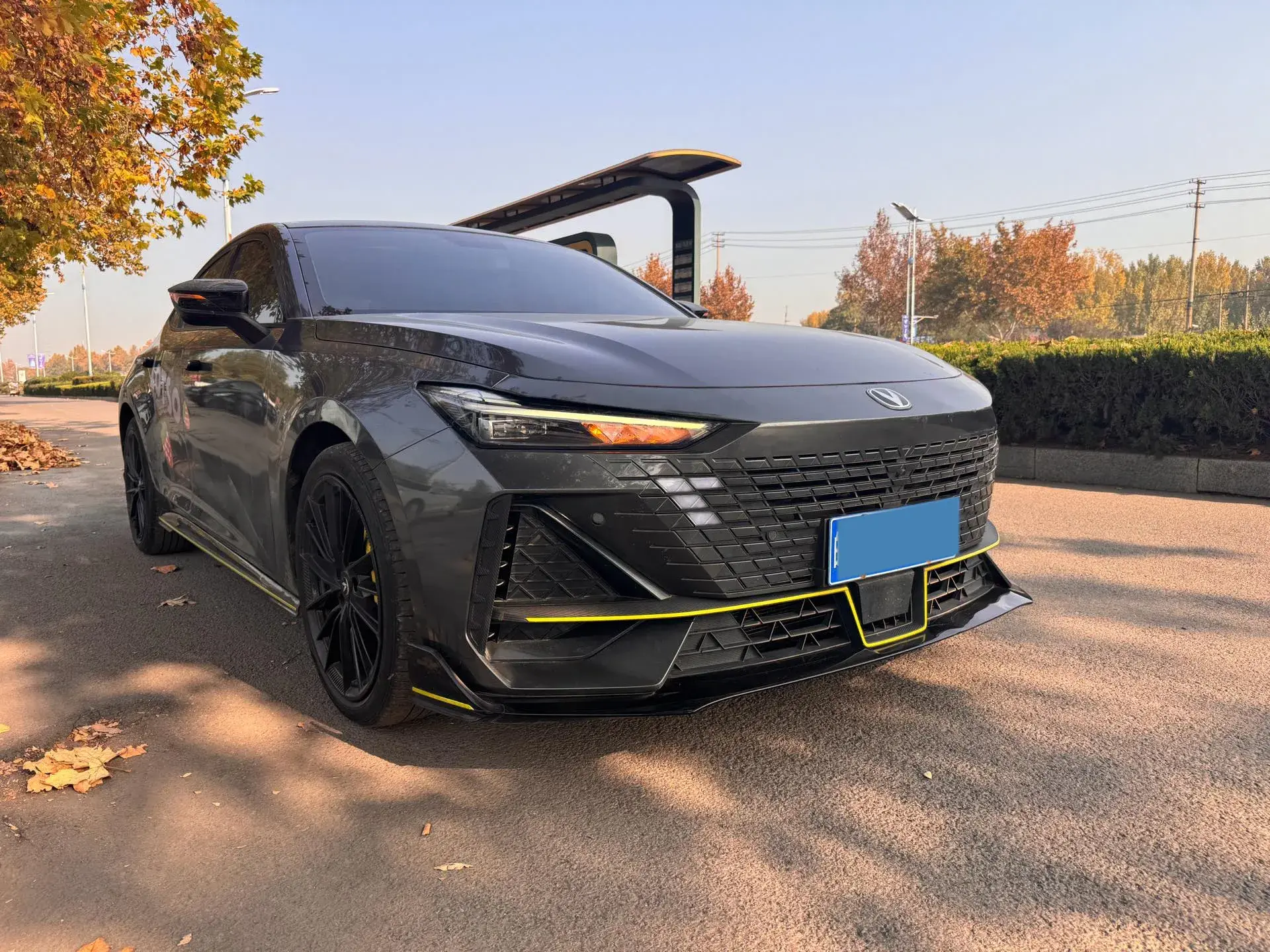 2022 CHANGAN UNI-V thumbnail 2