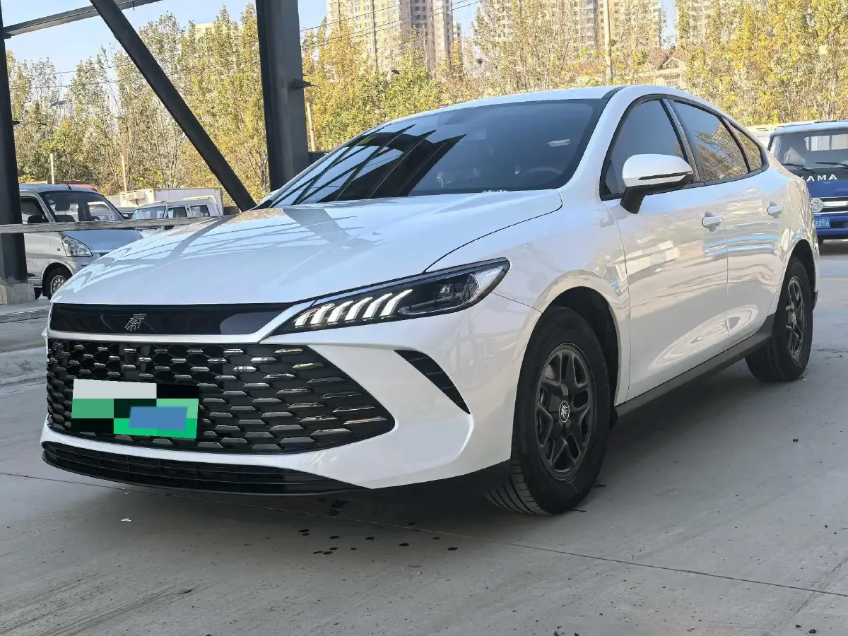 2025 BYD Qin Plus 1.5L 101HP L4 E-CVT PHEV 7.68KWH