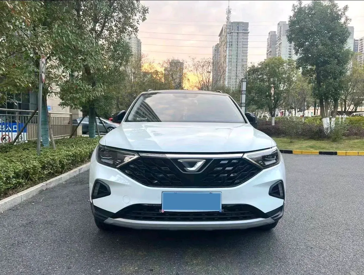 2022 JETTA VS7 thumbnail 3