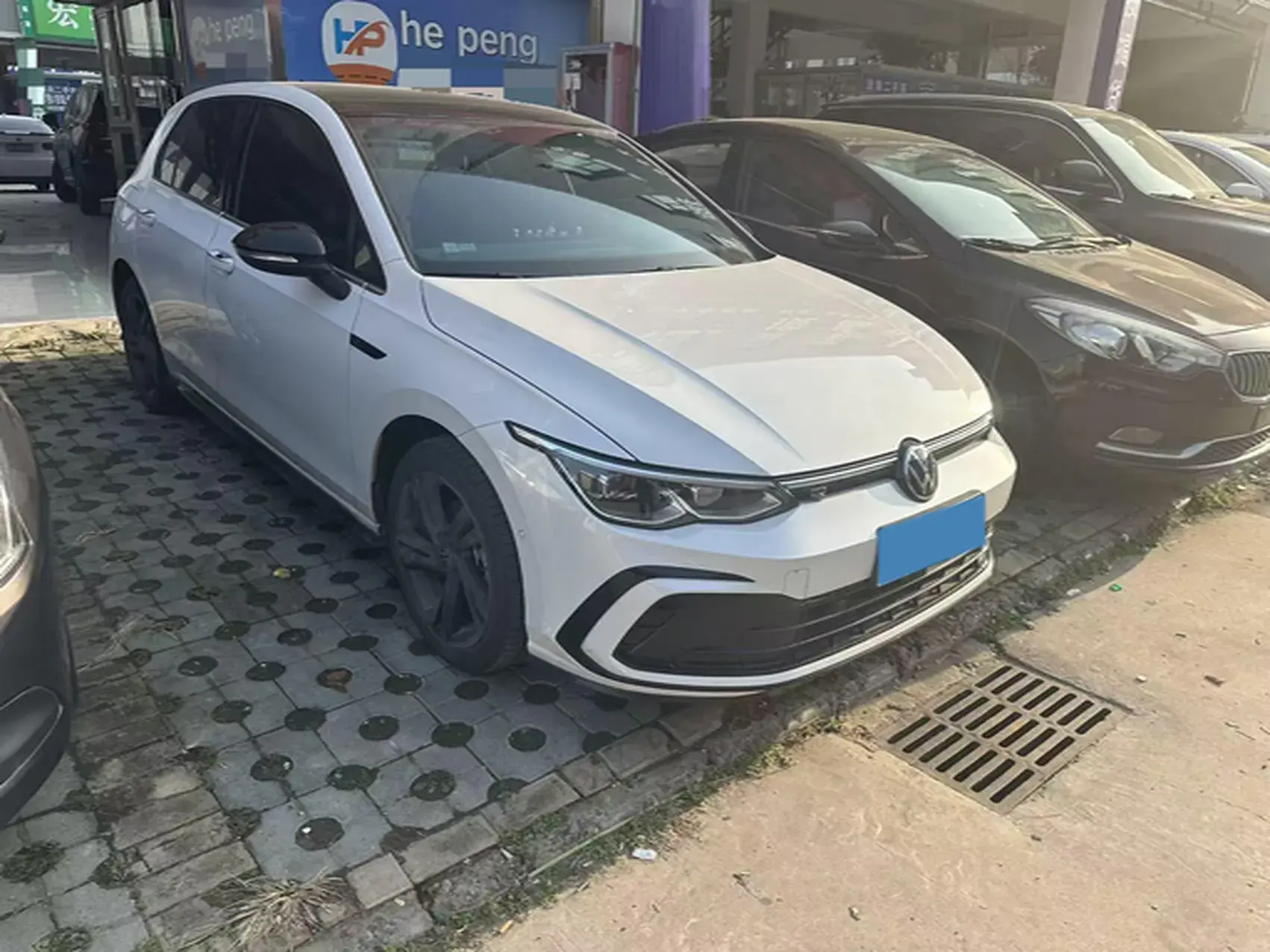 2023 VOLKSWAGEN GOLF thumbnail 2