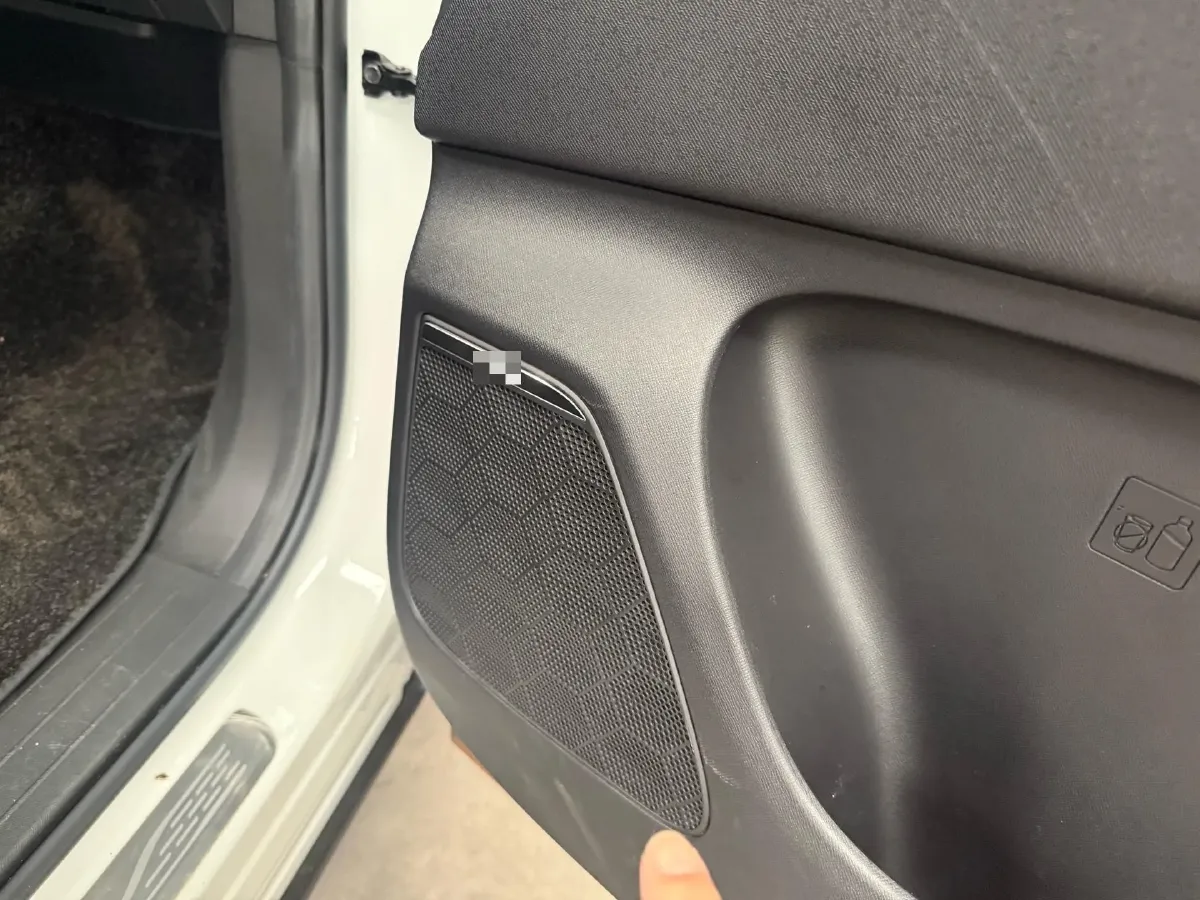 2024 GAC Trumpchi M8 2.0T 190HP L4 E-CVT Hybrid,autocango,china used car exporter,china ev exporter,chinese used car exporter,chinese used ev exporter