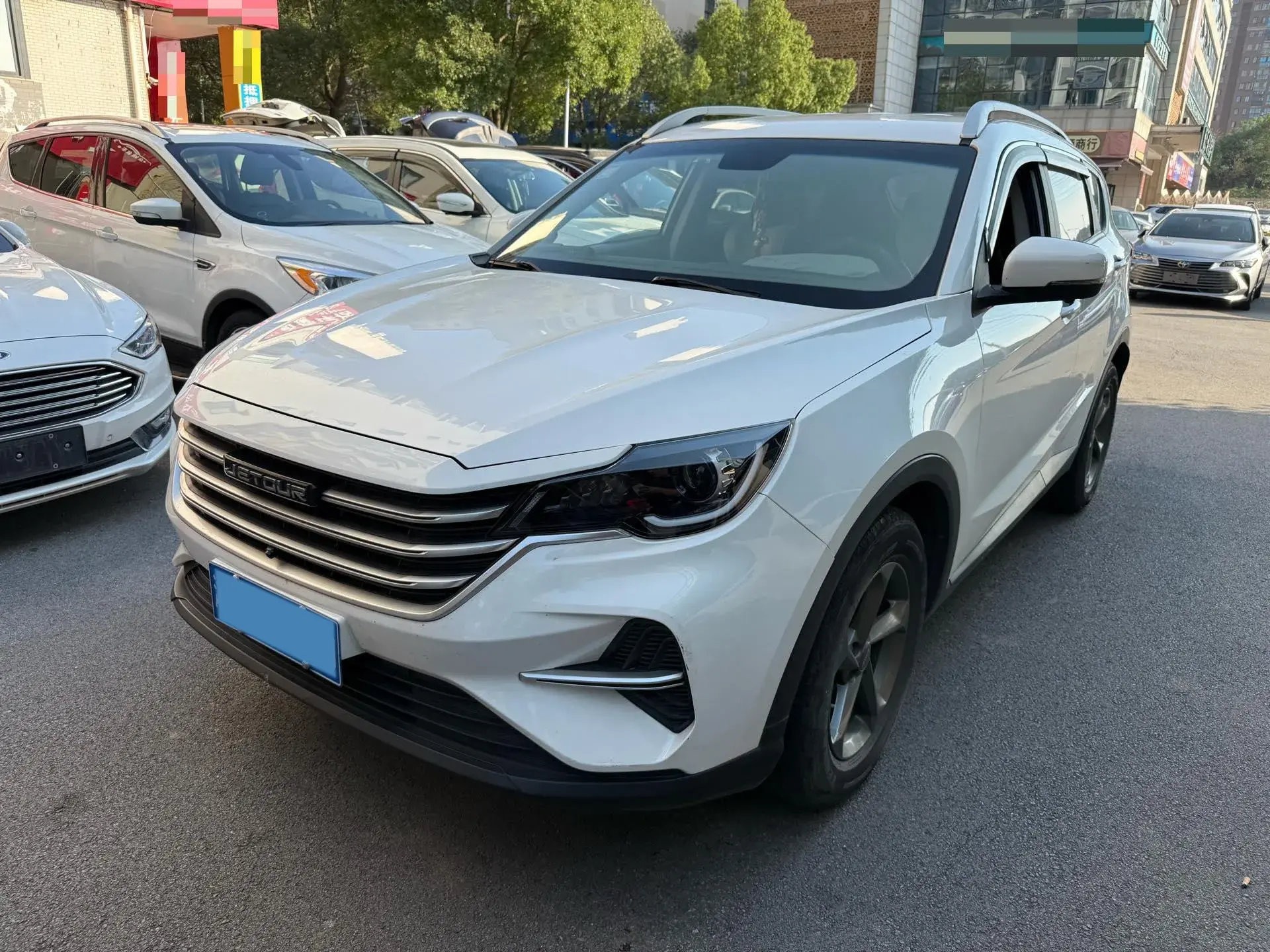 2020 JETOUR X70M view 1