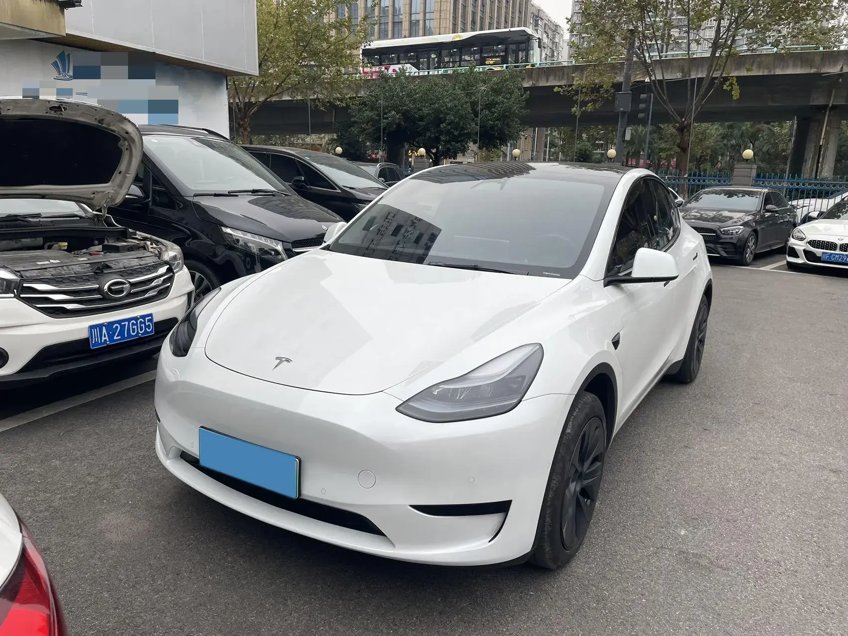 2023 TESLA MODEL view 1