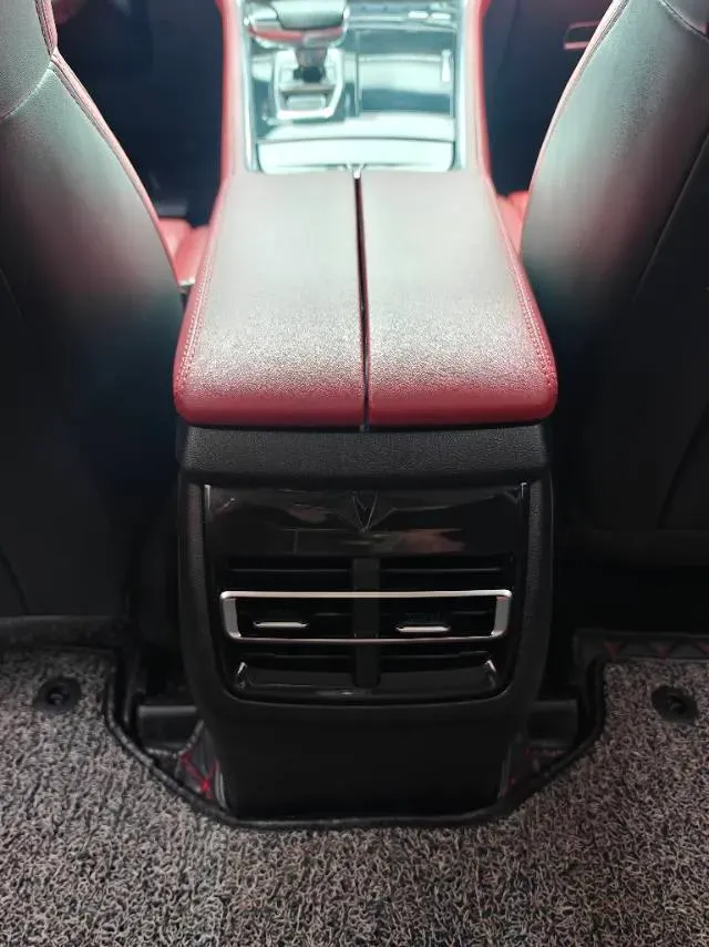 2019 ChangAn CS85 Coupe 1.5T 178HP L4 7DCT,autocango,china used car exporter,china ev exporter,chinese used car exporter,chinese used ev exporter