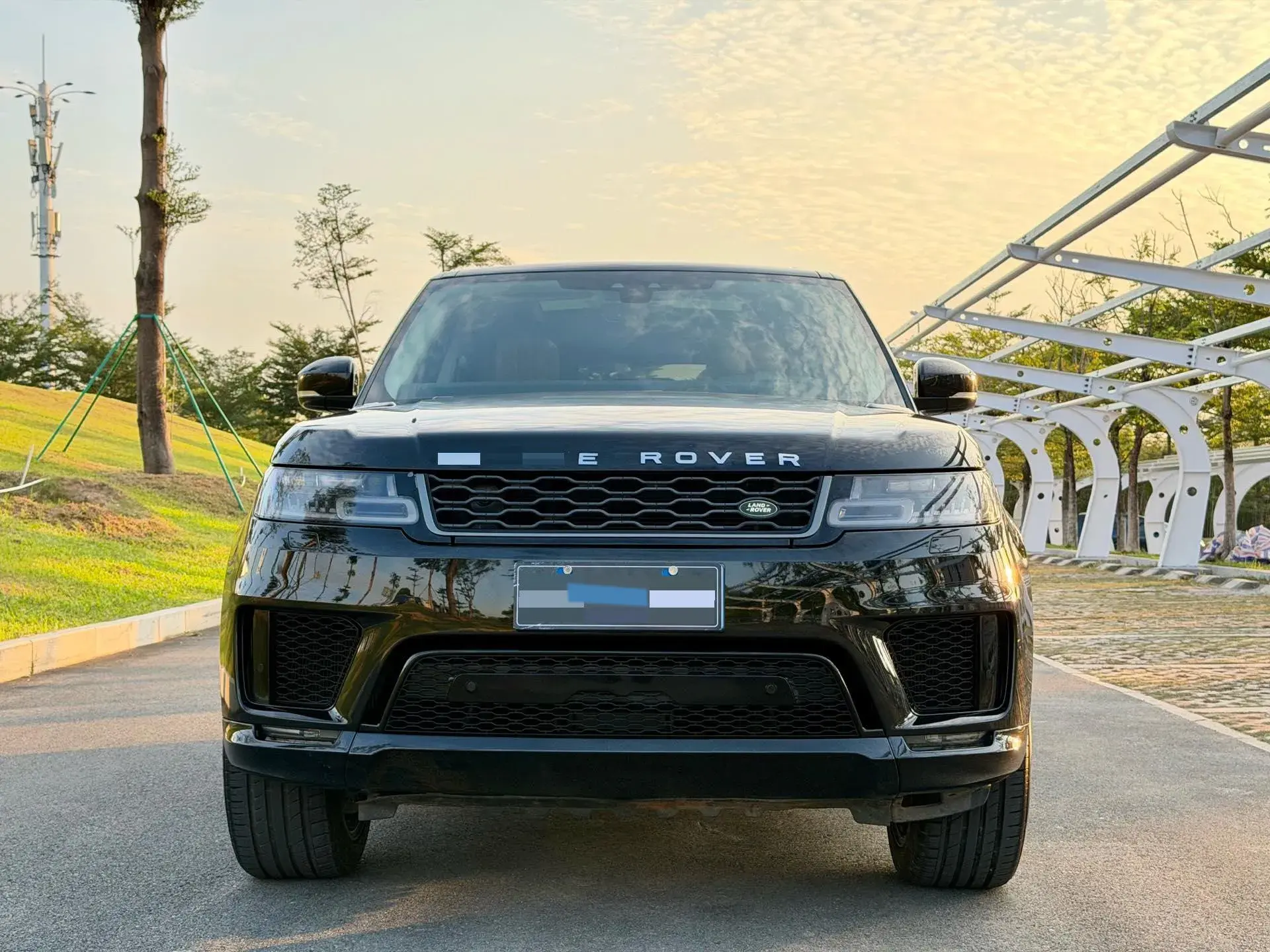 2018 LAND ROVER thumbnail 2