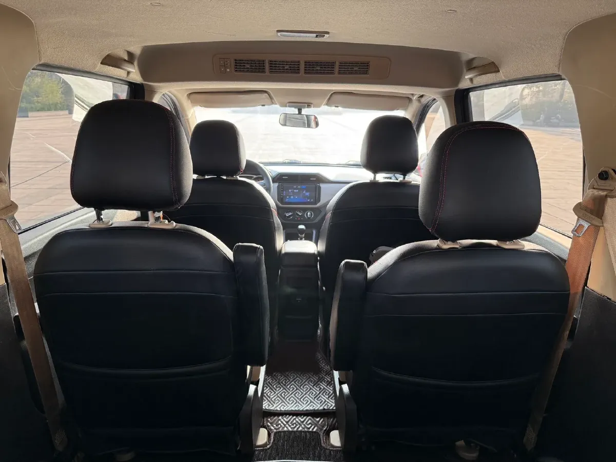 2021 WuLing HongGuang 1.5L 99HP L4 6MT,autocango,china used car exporter,china ev exporter,chinese used car exporter,chinese used ev exporter