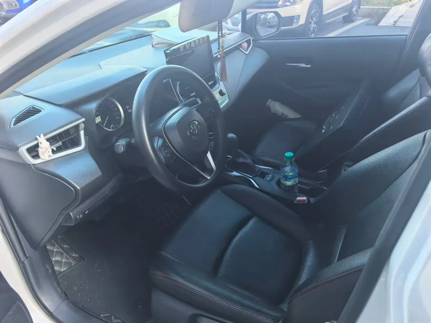 2021 TOYOTA COROLLA thumbnail 2