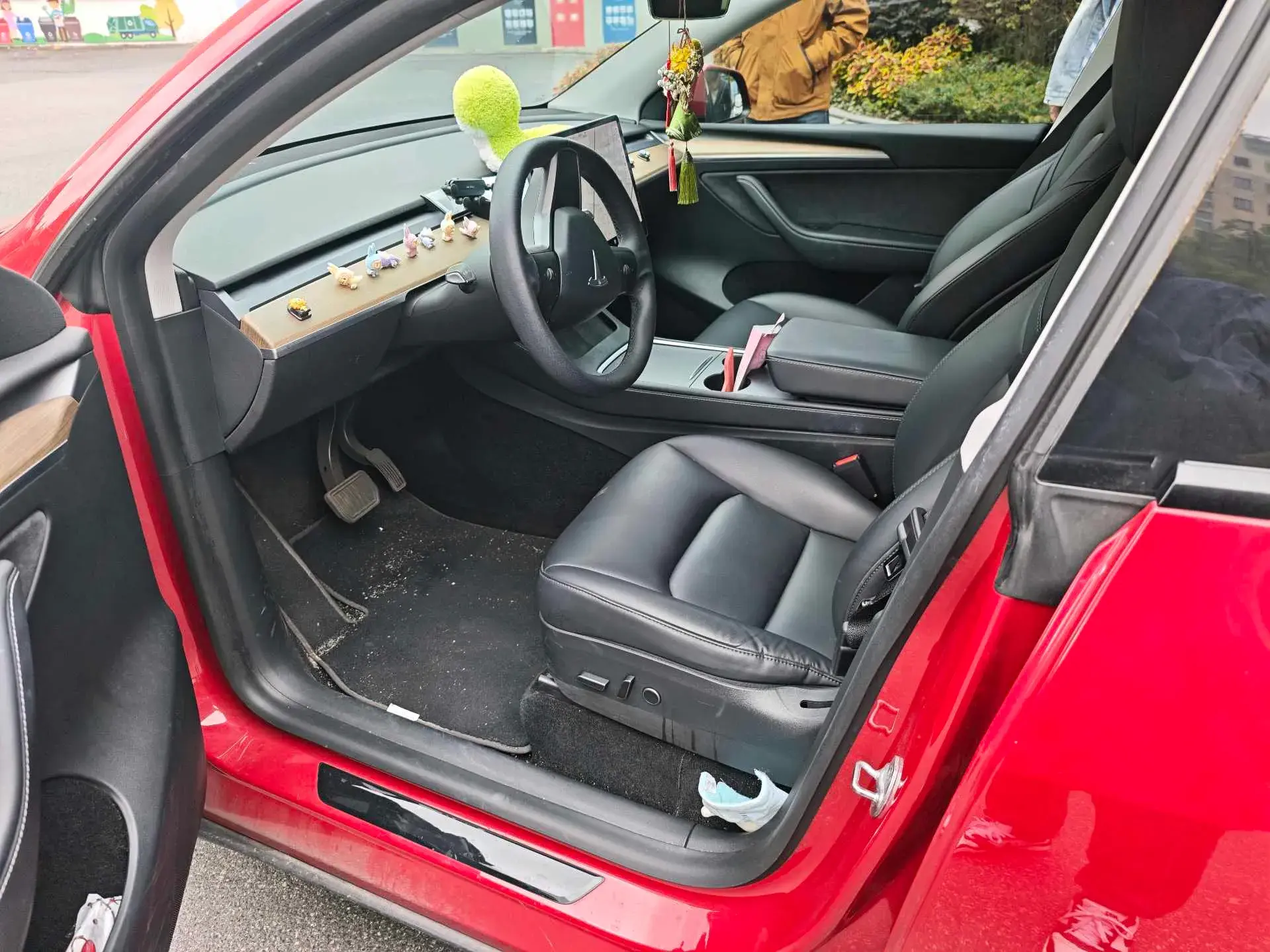 2021 TESLA MODEL thumbnail 2