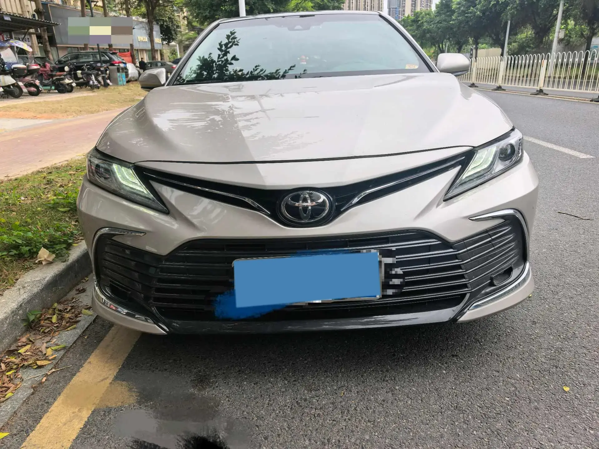 2021 TOYOTA CAMRY thumbnail 2