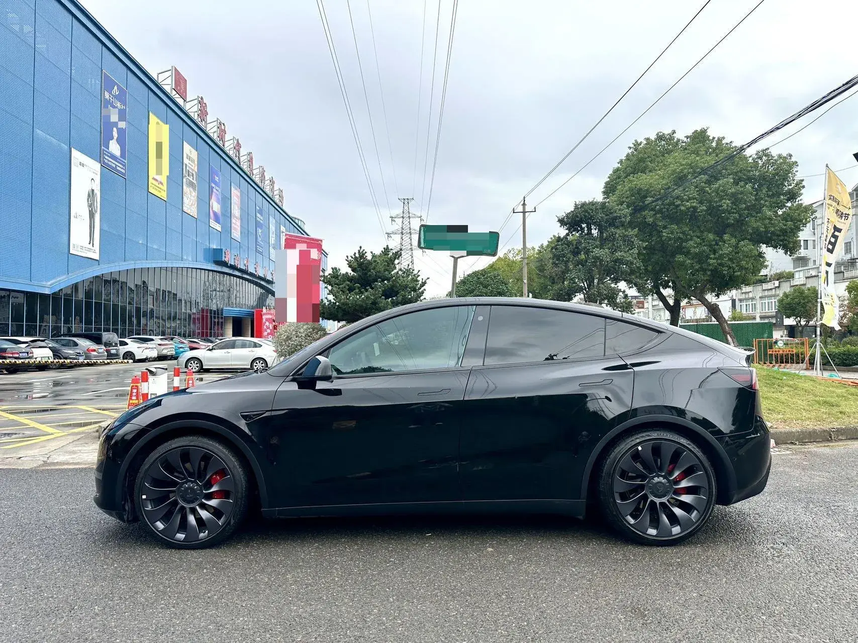 2022 TESLA MODEL thumbnail 3