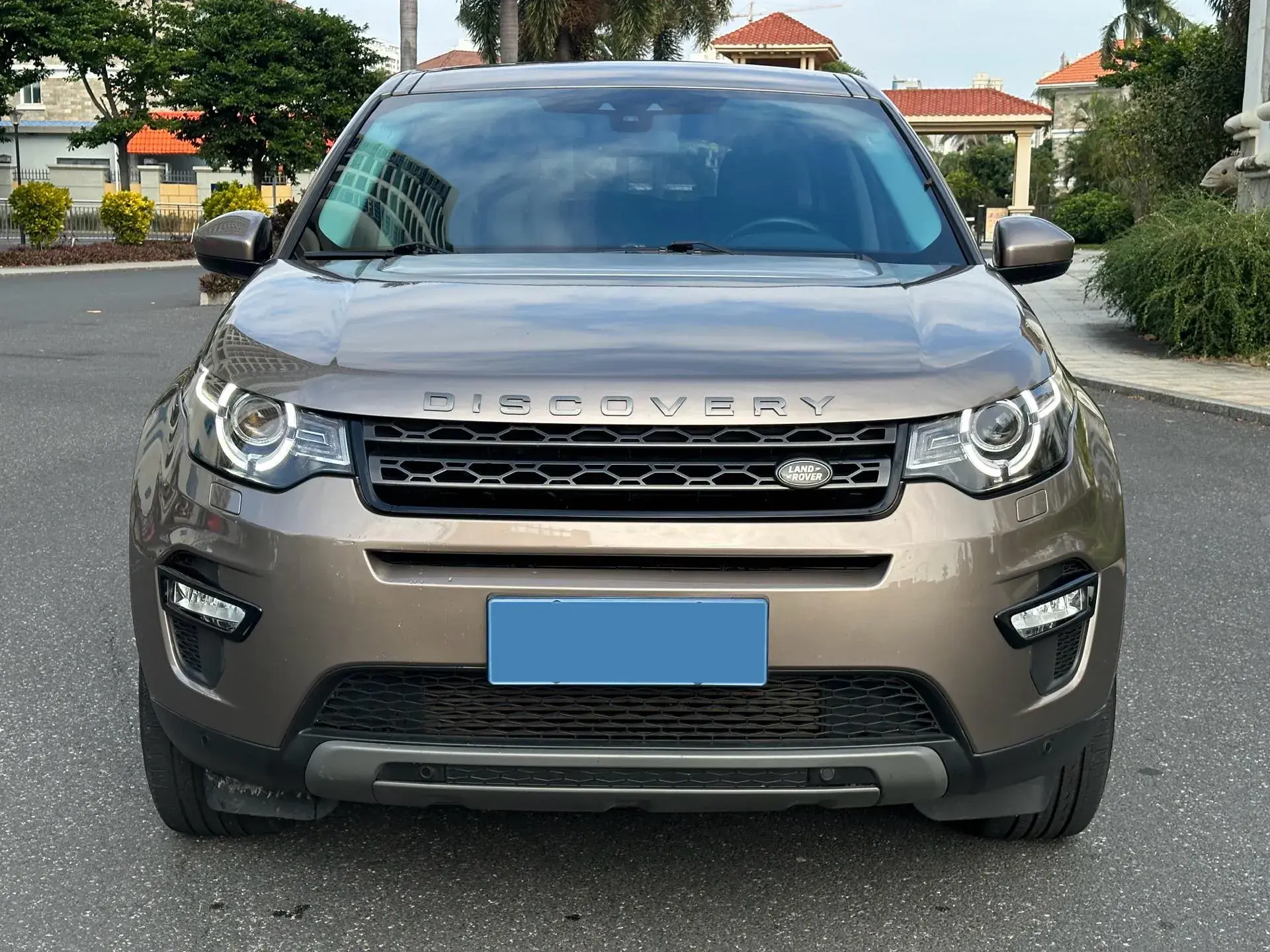 2017 LAND ROVER thumbnail 2