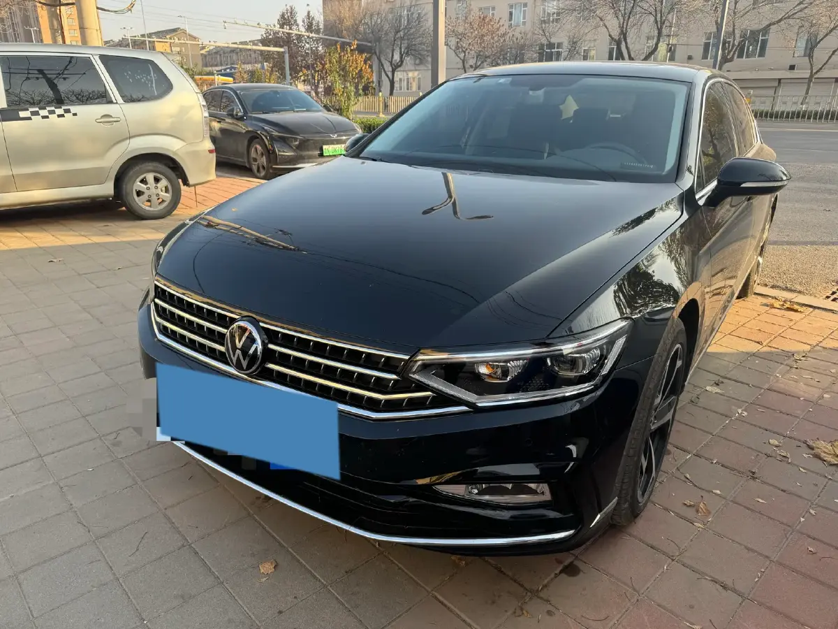 2023 Volkswagen Magotan 2.0T 186HP L4 7DCT
