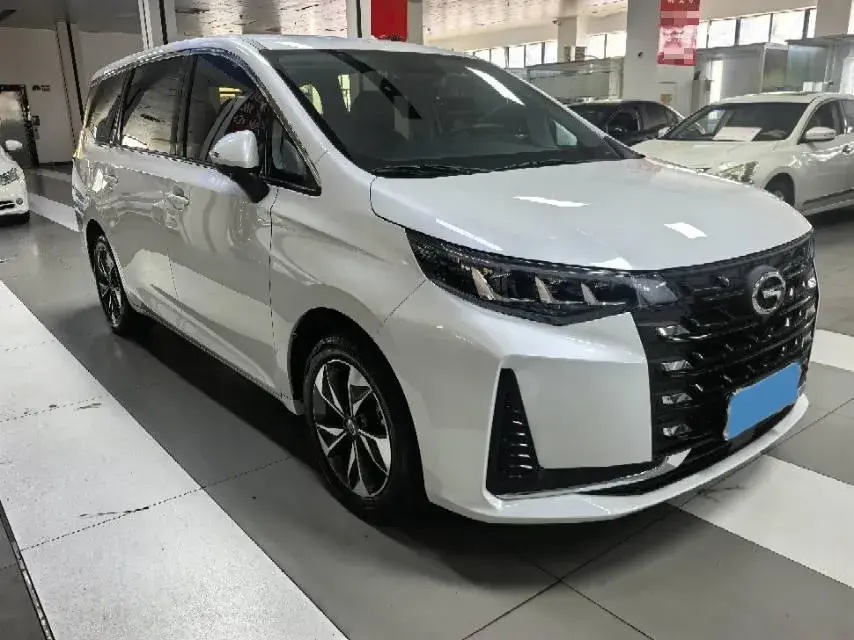 2023 GAC TRUMPCHI thumbnail 3