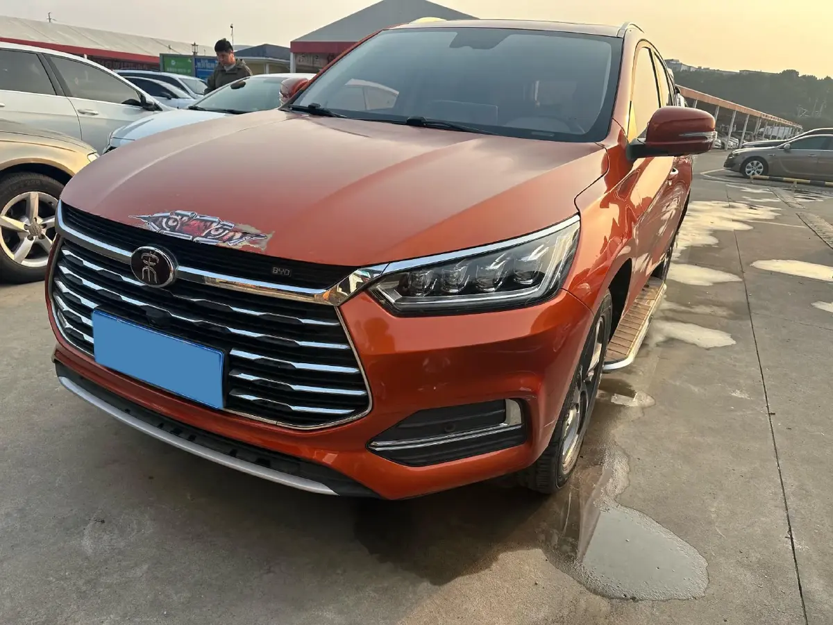 2018 BYD Song 1.5T 154HP L4 6DCT 2018 BYD Song 1.5T 154HP L4 6DCT