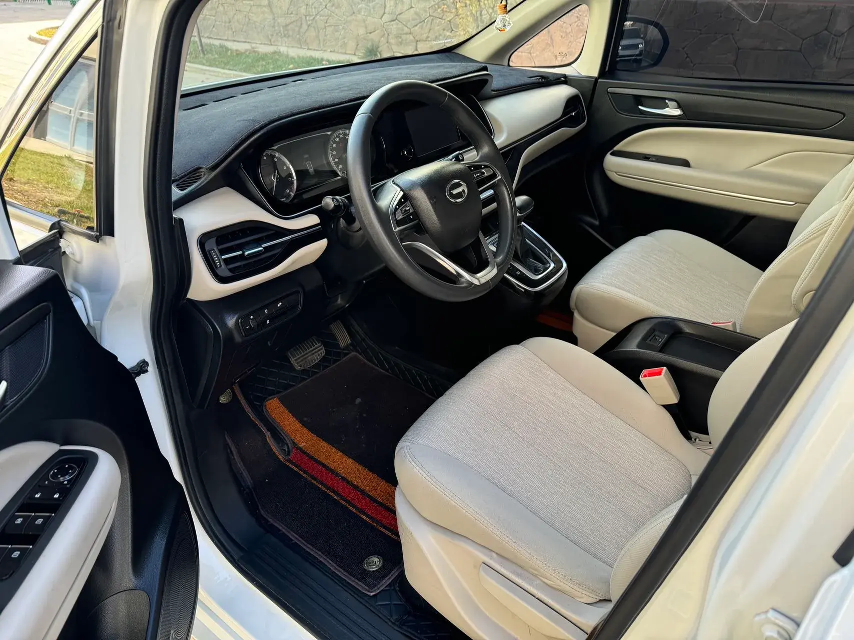 2021 GAC TRUMPCHI thumbnail 4