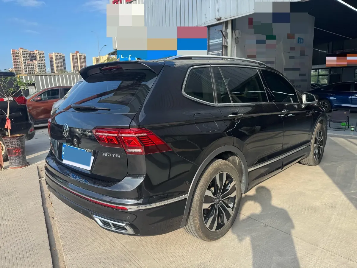 2024 Volkswagen Tiguan L 2.0T 186HP L4 7DCT,autocango,china used car exporter,china ev exporter,chinese used car exporter,chinese used ev exporter