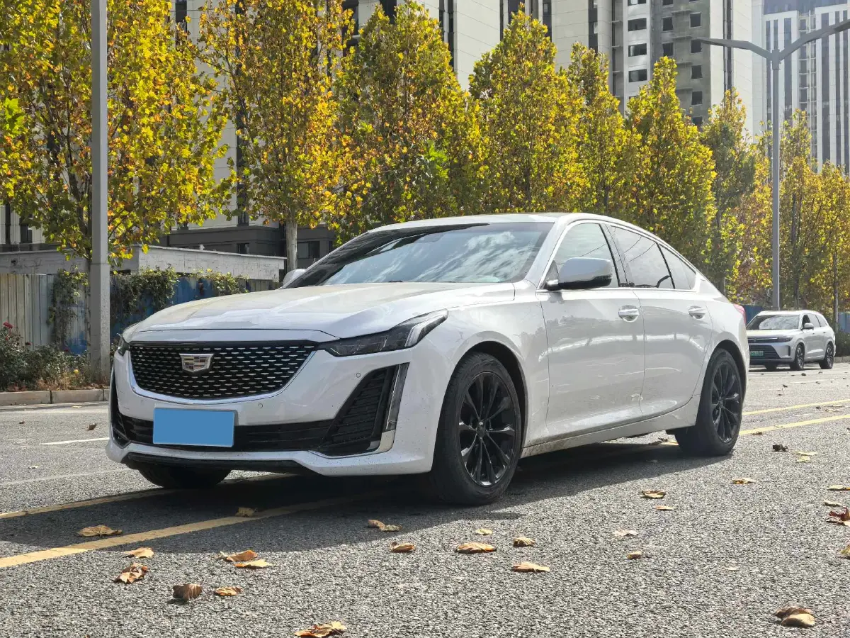 2022 Cadillac CT5 2.0T 237HP L4 10AT 2022 Cadillac CT5 2.0T 237HP L4 10AT