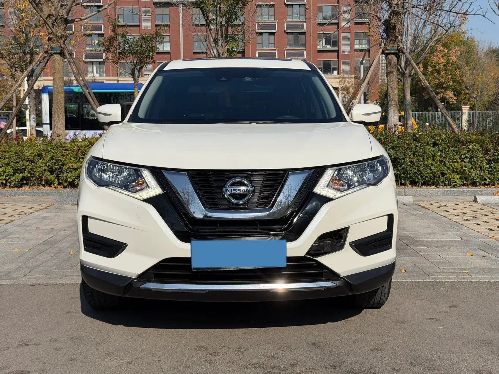 2023 NISSAN X-TRAIL thumbnail 2