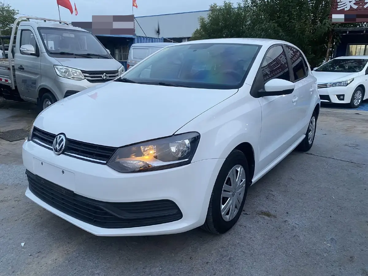 2018 Volkswagen Polo 1.5L 110HP L4 6AT