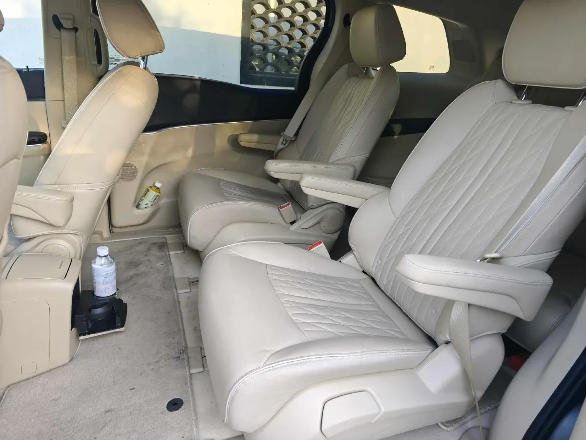 2023 Buick GL8 2.0T 237HP L4 9AT,autocango,china used car exporter,china ev exporter,chinese used car exporter,chinese used ev exporter