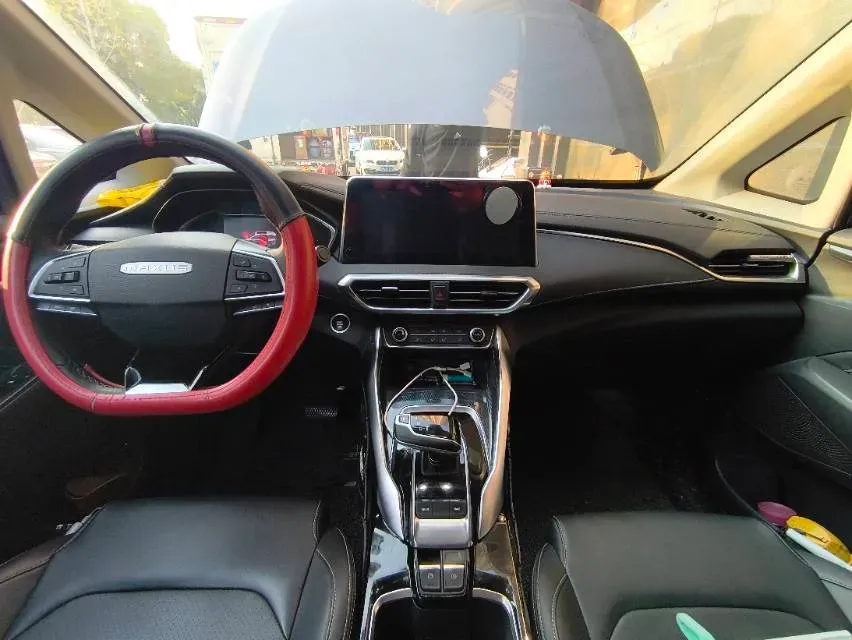 2020 MAXUS Euniq 5 1.3T 163HP L3 AMT PHEV 13KWH,autocango,china used car exporter,china ev exporter,chinese used car exporter,chinese used ev exporter