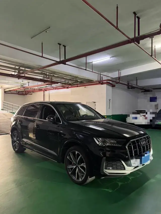 2023 AUDI Q7 thumbnail 2