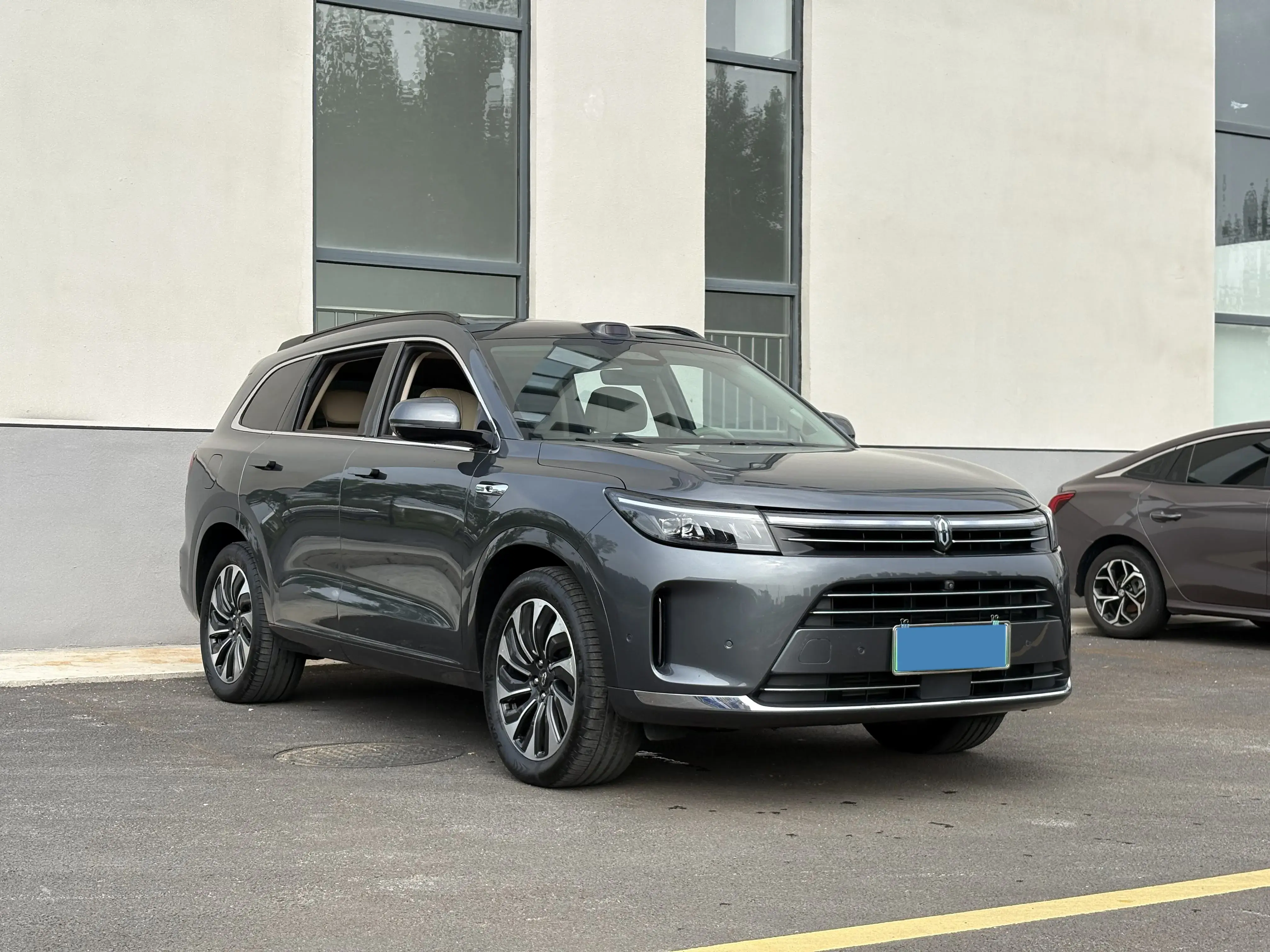 2024 AITO AITO thumbnail 3